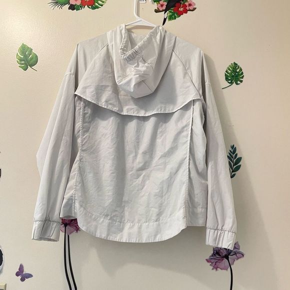 Nike Windbreaker  women’s Jackets Size M - Picture 1 of 6